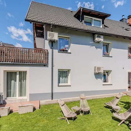 Apartment Hosnar, Apartma Time Out *