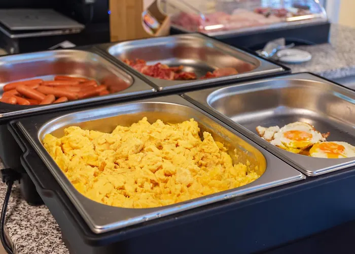 Hosnar, Apartma Time Out *