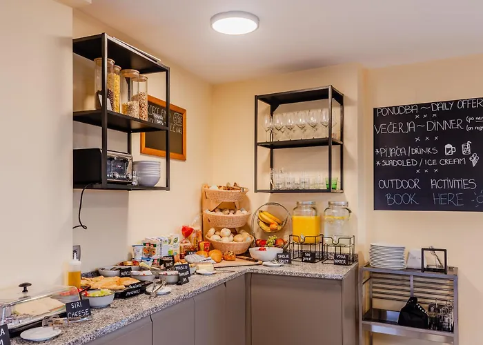 דירה Hosnar, Apartma Time Out