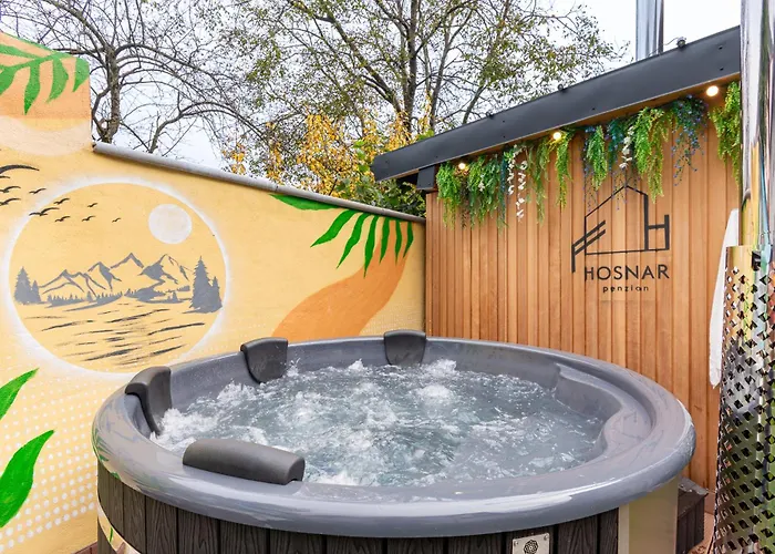 Hosnar, Apartma Time Out *